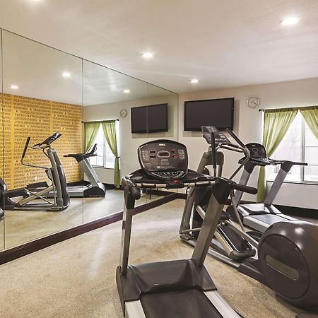 מלון La Quinta By Wyndham Fresno Northwest מראה חיצוני תמונה