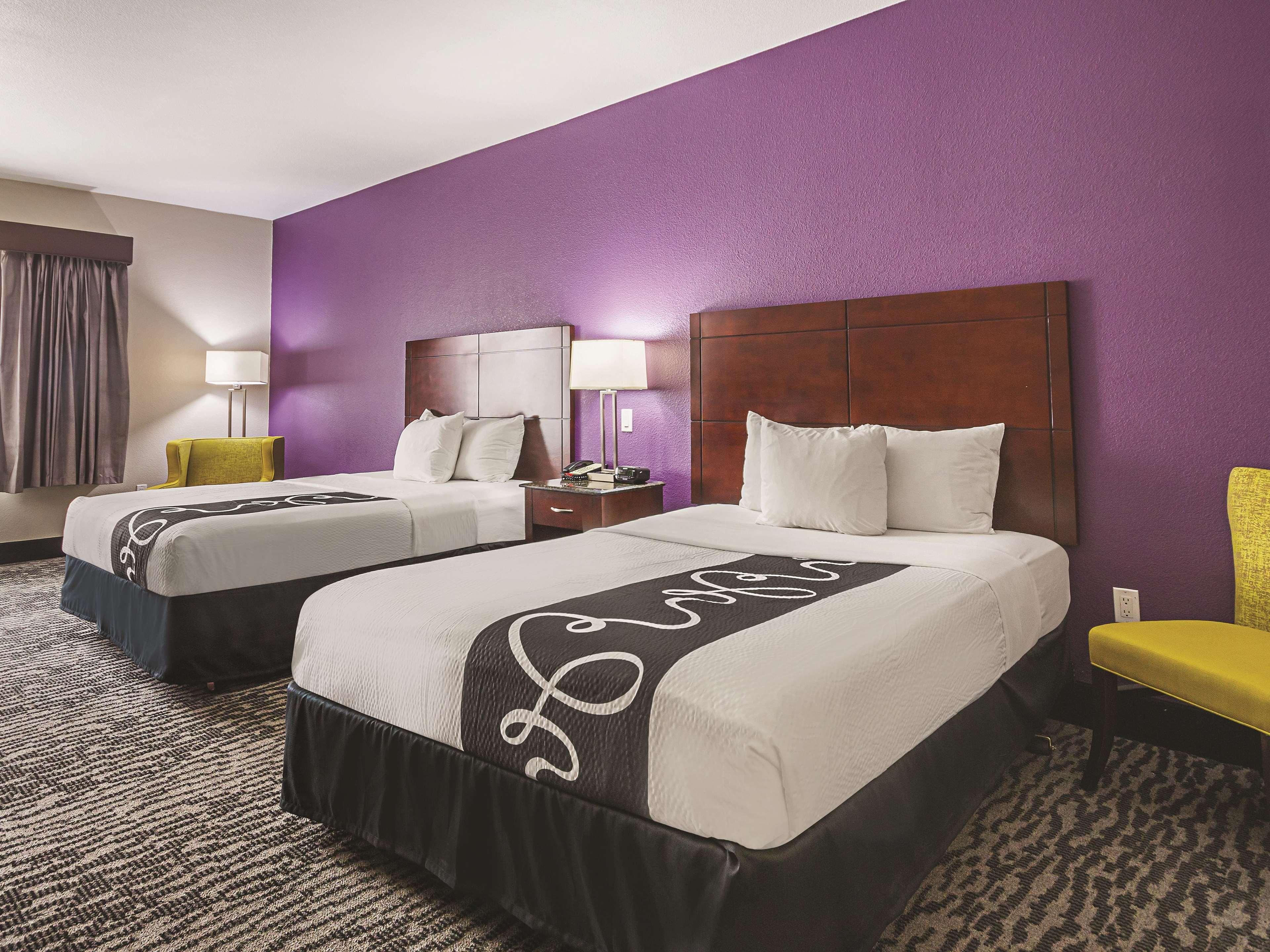 מלון La Quinta By Wyndham Fresno Northwest מראה חיצוני תמונה